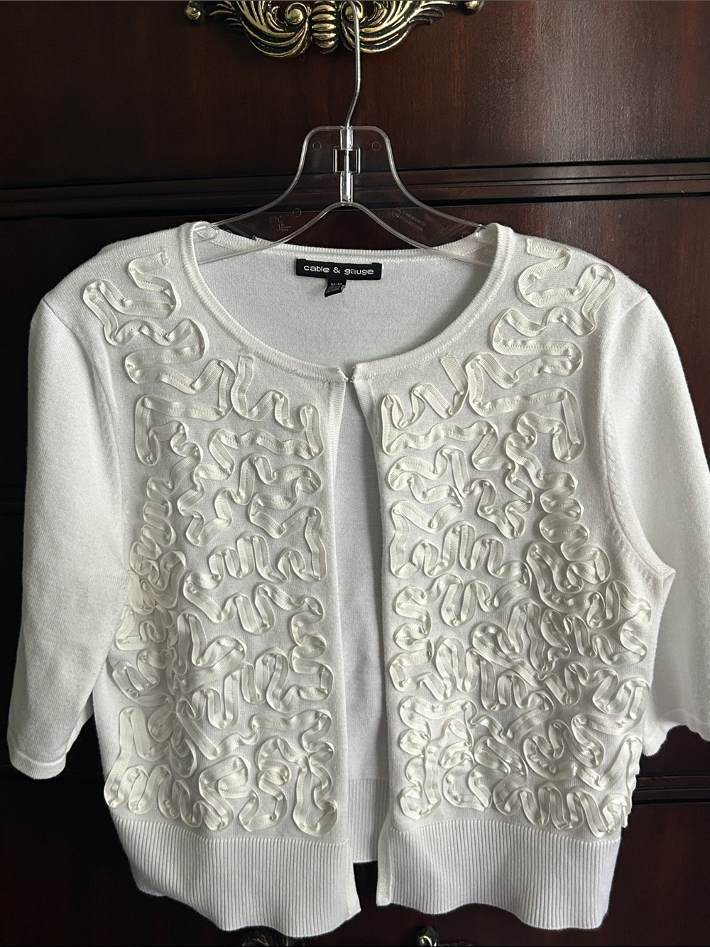 Cable & Gauge Cream Short-Sleeve Embellished Cardigan